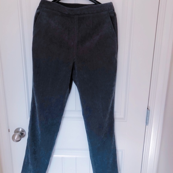 2-piece Semi-Casual Wear - Picture 2 of 3